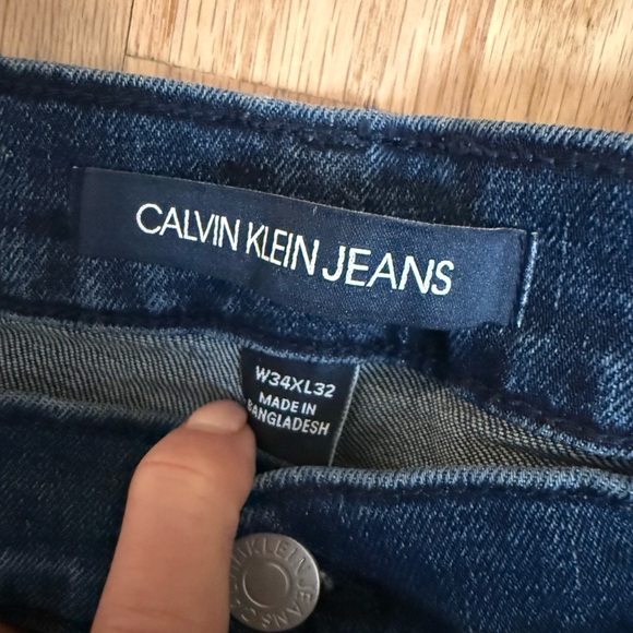 Men’s Calvin Klein Jeans in Deep Blue - NWT size 34x32 - Picture 4 of 6